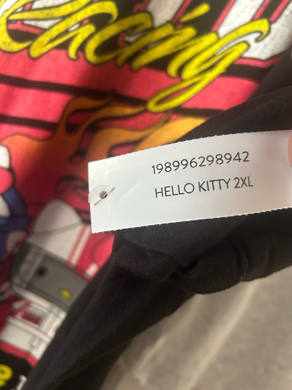 Women’s No Boundaries Shorts w/ Hello Kitty Shirt 2x - Picture 5 of 8